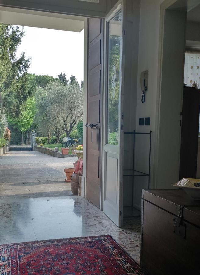 Appartamento Villa Margherita Desenzano del Garda Eksteriør billede