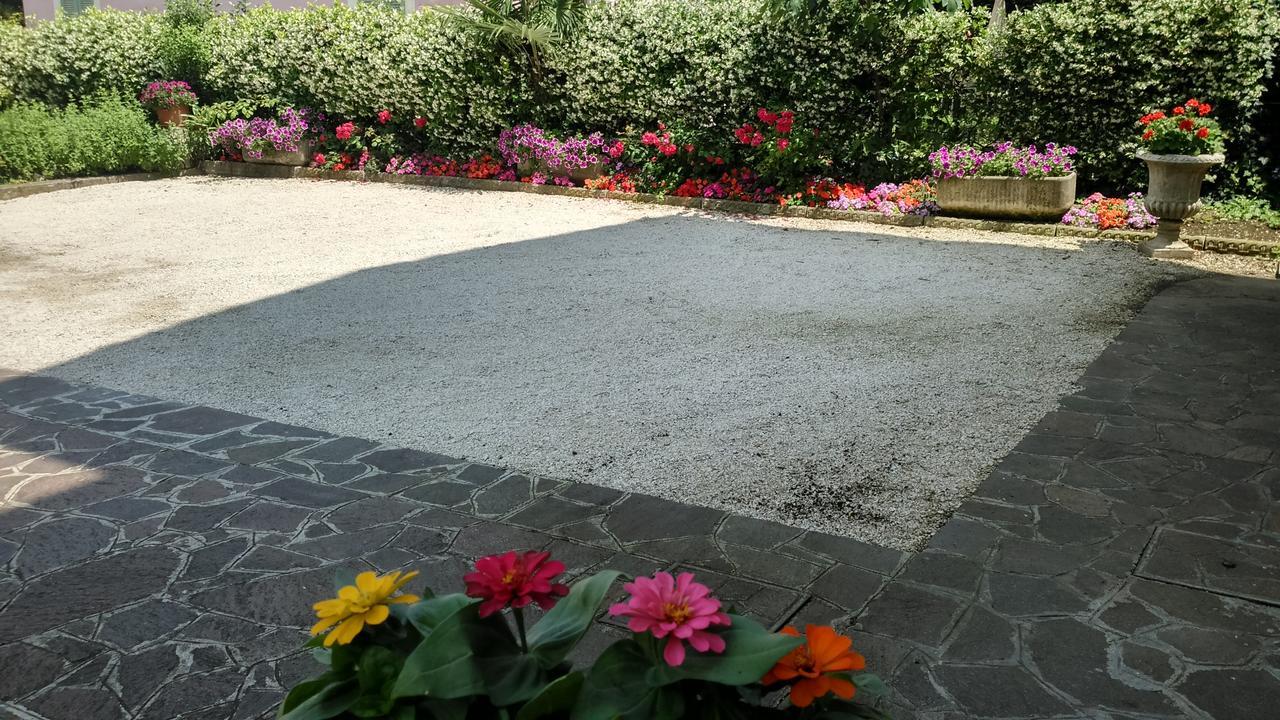 Appartamento Villa Margherita Desenzano del Garda Eksteriør billede