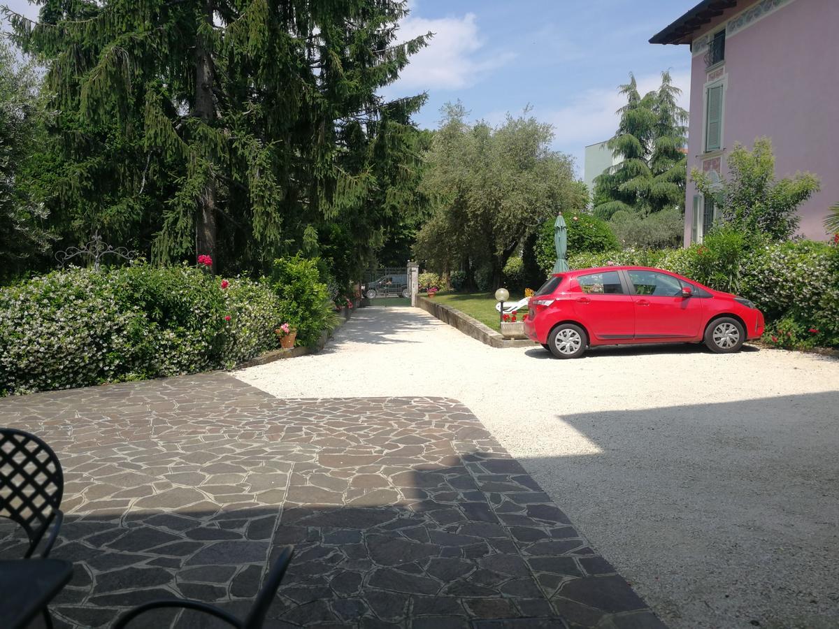 Appartamento Villa Margherita Desenzano del Garda Eksteriør billede